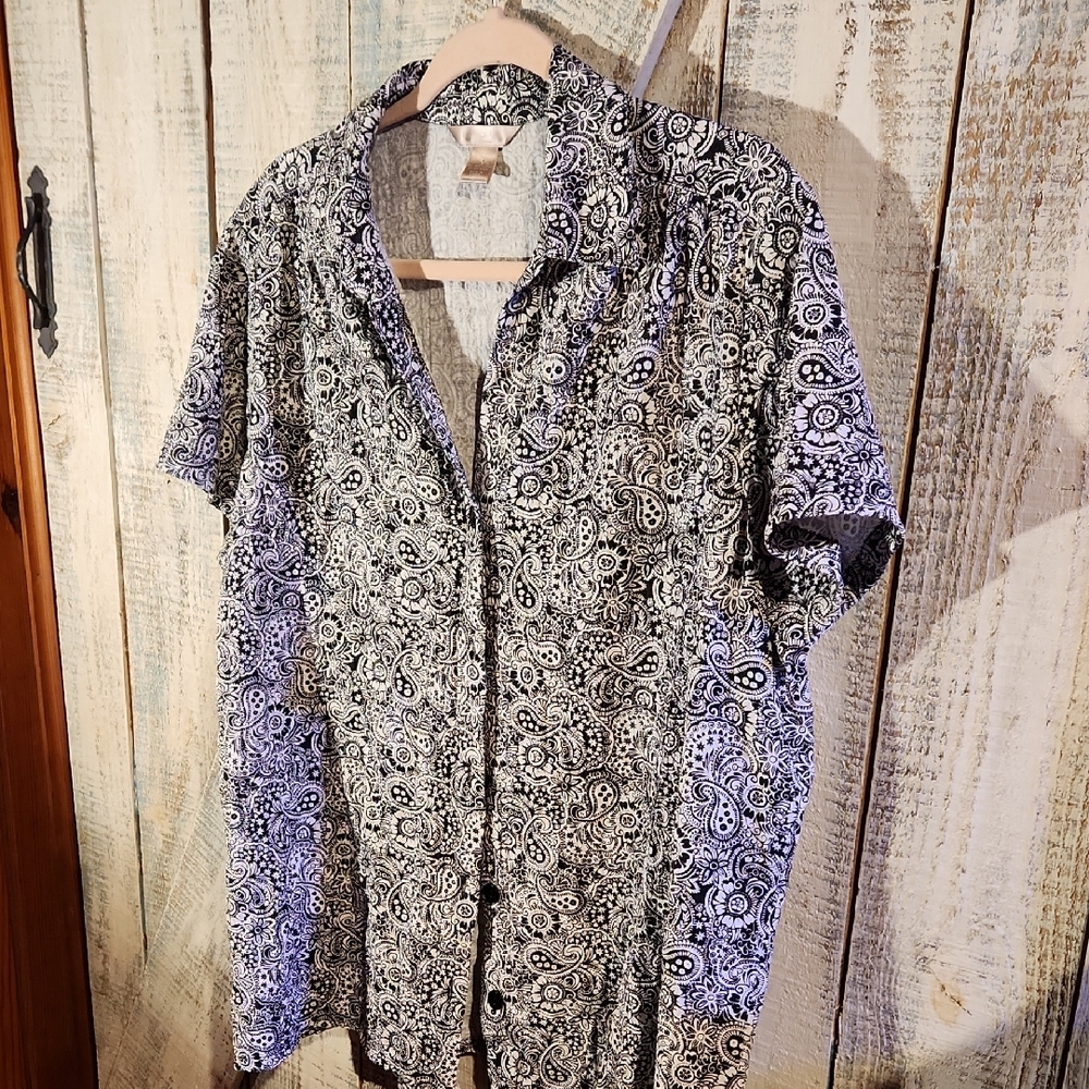 White Stag Black and White Paisley Button Down Shirt